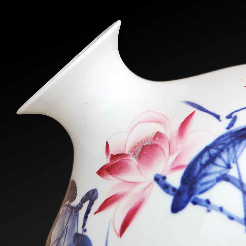 To ceramics rhyme color bucket load of blue and white porcelain vase