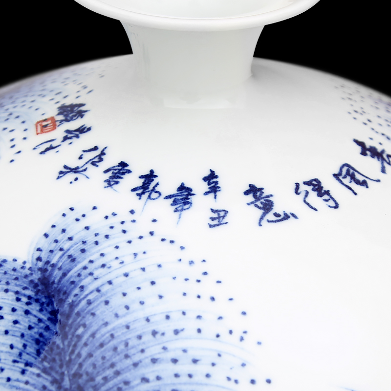 To buoyant ceramics hand - made porcelain vase