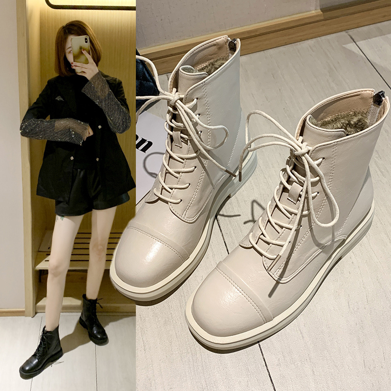 马丁靴女2019新款秋冬季网红靴子冬短筒拼接英伦风系带平底短靴女