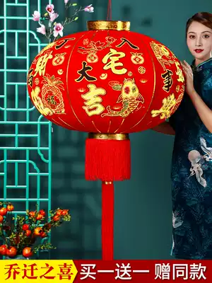 A pair of chandeliers on the balcony of the new house, a pair of chandeliers on the balcony of the new house, a pair of chandeliers on the outdoor waterproof lantern lamp pendant