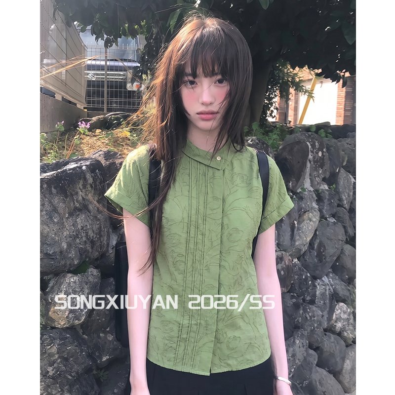 Song Xiuyan Seniors Vintage Relaxed Green Asymmetrical Lapel Shirt Design Short-Sleeve Blouse Top Song Xiuyan Seniors Vintage Relaxed Green Asymmetrical Lapel Shirt Design Short-Sleeve Blouse Top