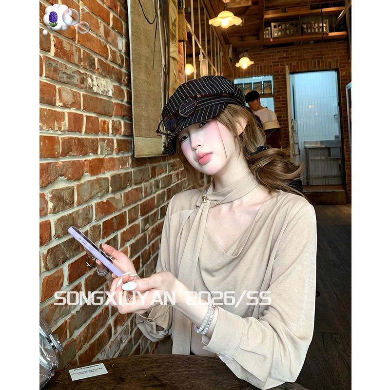 Song Xiuyan Seniors Korean-Style Gentle Khaki Color Long-Sleeved Shirt with a Draped Collar, Early Autumn Relaxed Fit Ribbon Top Song Xiuyan Seniors Korean-Style Gentle Khaki Color Long-Sleeved Shirt with a Draped Collar, Early Autumn Relaxed Fit Ribbon Top