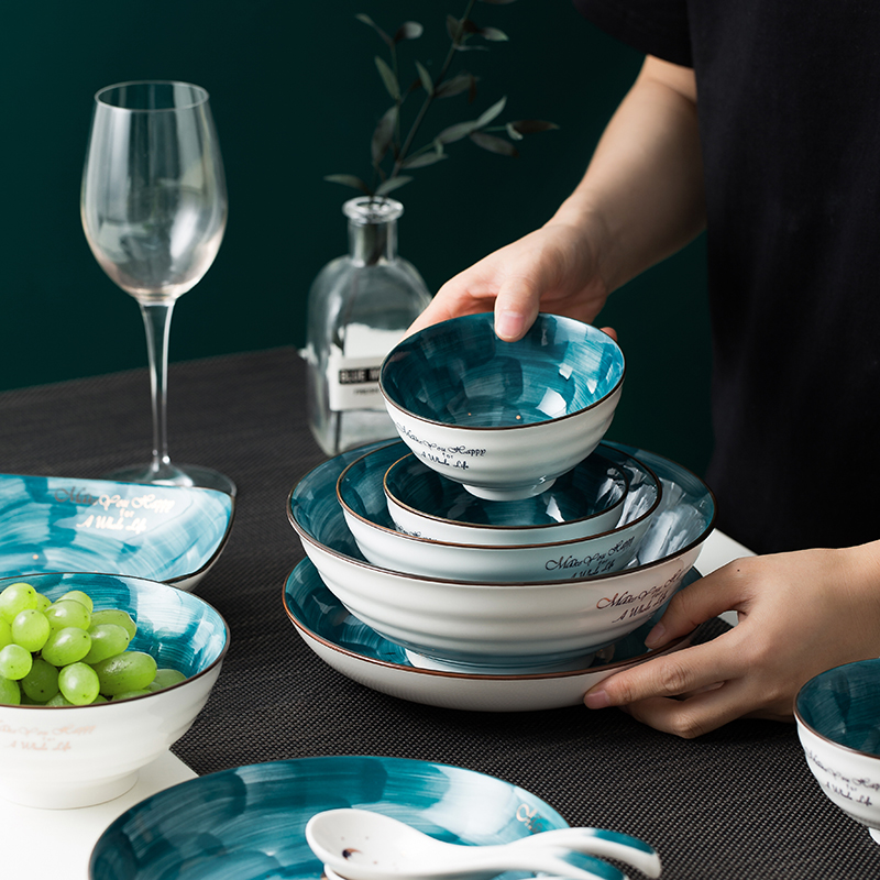 A Japanese dish dish dish creative household fish dish move salad plate ceramic plate Nordic tableware ins web celebrity plates