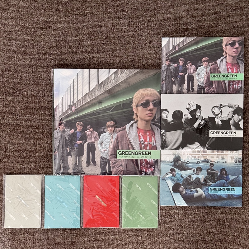 In Stock Cortis Roasted Pig's Trotters New Comeback Album Mini Album 2 Green Green Official Edition