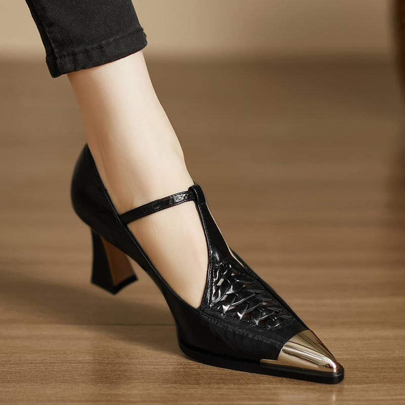 Genuine Leather High-Heeled Shoes, Shallow Mouth, Elegant Single Shoes for Women, Ultra-Soft, Lightweight, Wide-Foot, Chunky Heel, Pointed Toe, Metal Toe, Woven Design Genuine Leather High-Heeled Shoes, Shallow Mouth, Elegant Single Shoes for Women, Ultra-Soft, Lightweight, Wide-Foot, Chunky Heel, Pointed Toe, Metal Toe, Woven Design