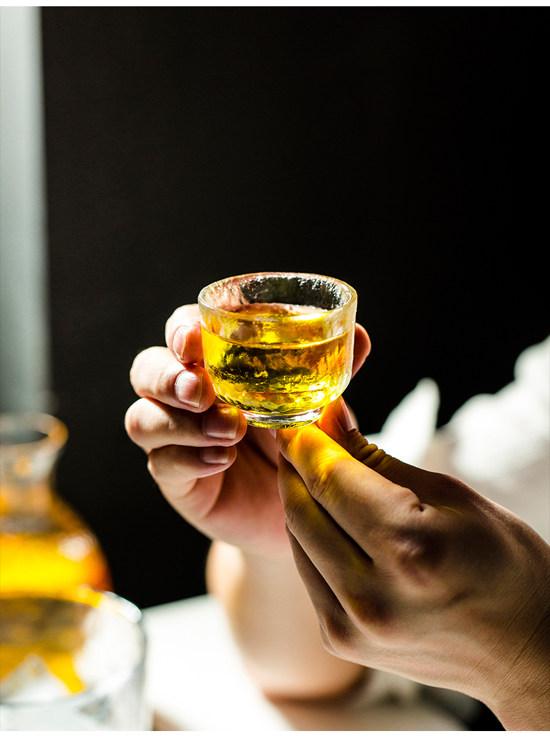 Sáng tạo Nhật Bản Bộ sản phẩm rượu vang Hammer Line Mô tả Gold Side Wine Glass Jug Ấm hơn Ấm hơn Hip Wine Wine - Rượu vang giá để rượu độc đáo