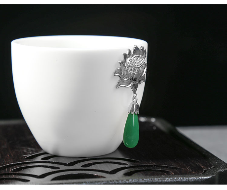 Dehua white porcelain with sterling silver cup suet jade up hang jade whitebait cup sample tea cup kung fu tea set single master CPU