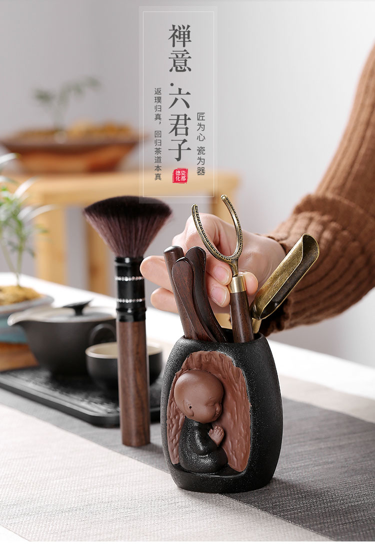 Black pottery tea six gentleman 's suit kung fu tea accessories ebony wood ChaGa tea tea tea tray was furnishing articles