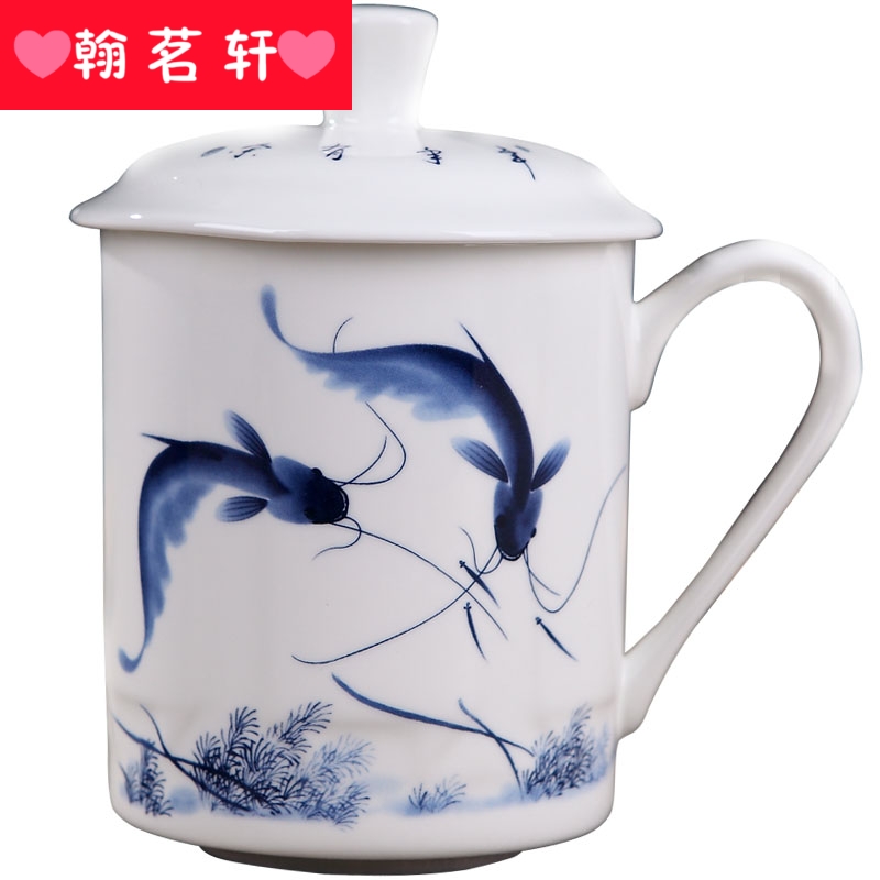 Ipads China large ceramic cup with cover jingdezhen ceramic cups water cup gift cup office cup blue and white porcelain cup