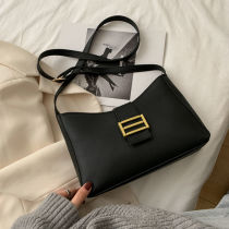 Simple casual niche design bag women 2020 autumn and winter New Fashion Net red portable shoulder shoulder underarm bag women