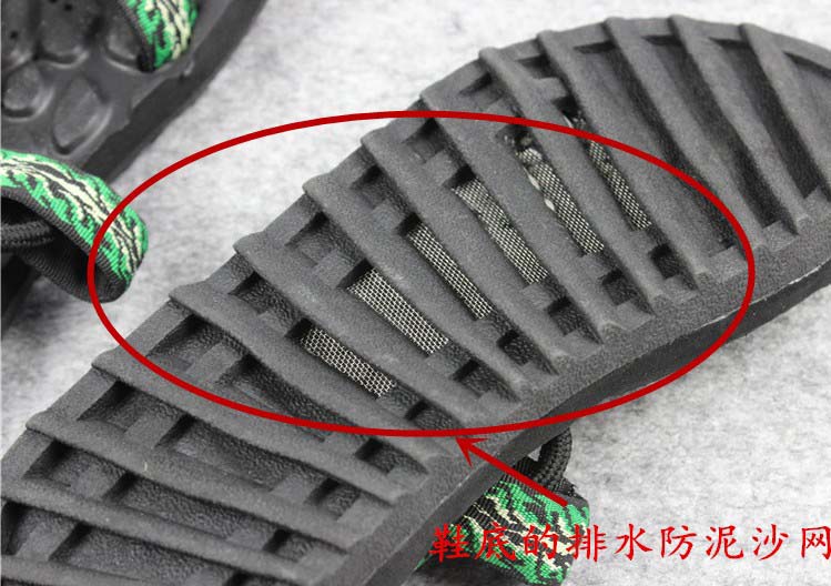 Giải phóng mặt bằng giày bãi biển nữ mùa hè dép phẳng thoát nước nhanh khô thời trang clip đi biển bên dưới mềm mại - Giày thể thao / sandles dép sandal nữ đi học cấp 2