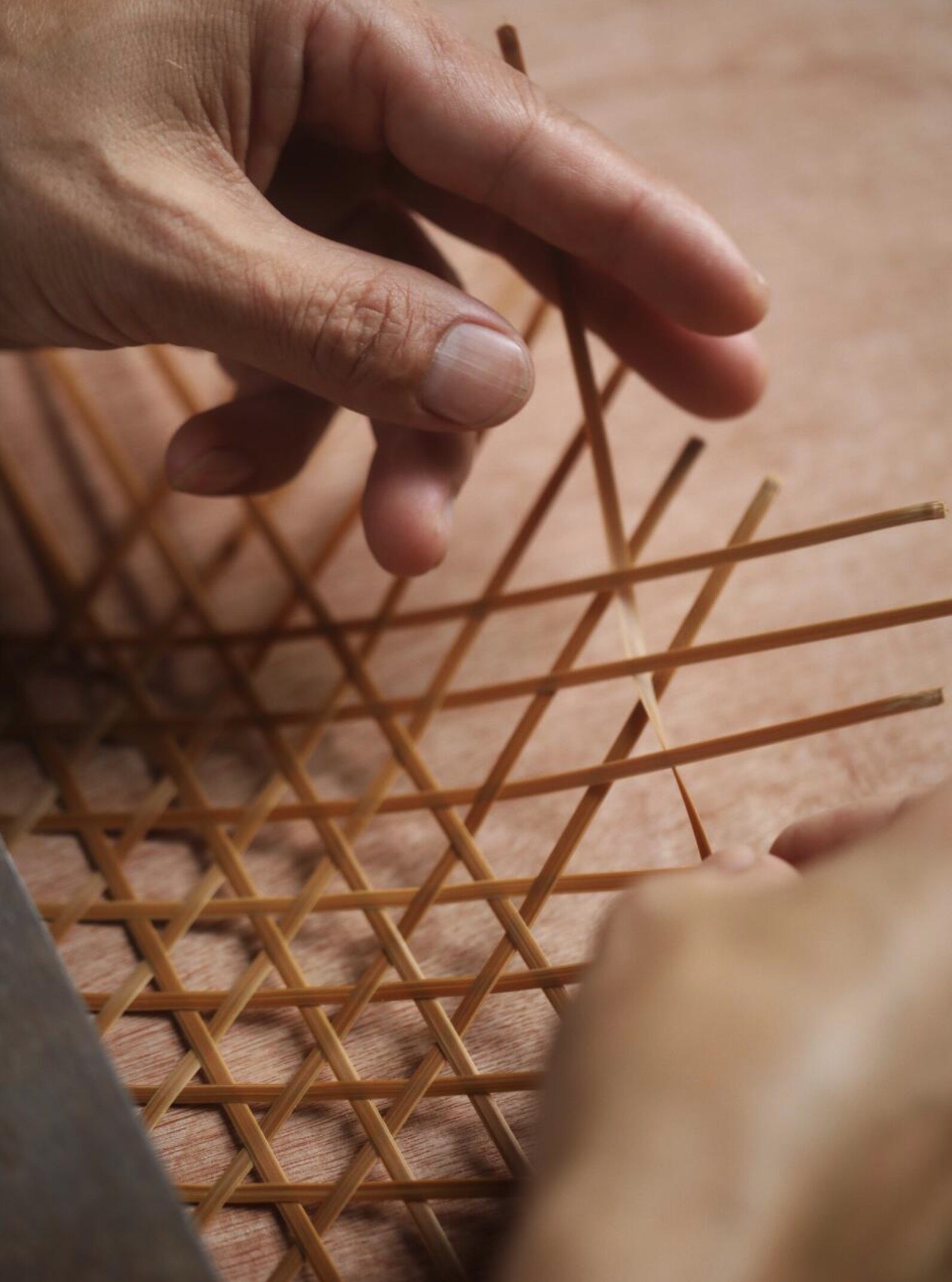 Клатч None #FFOOOO