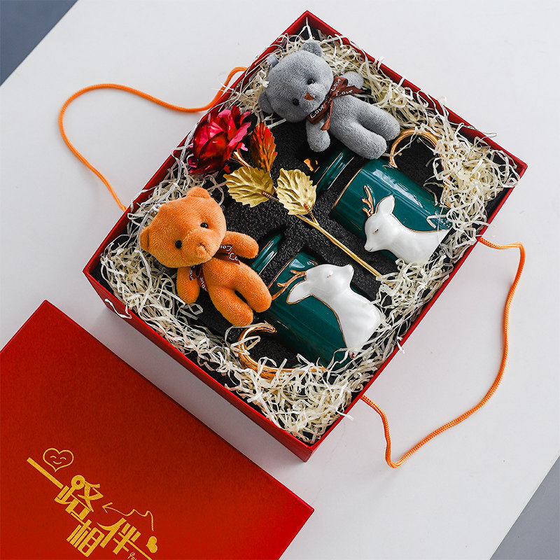 Practical high-end wedding engagement gifts to bride and groom girlfriend friends creative cup a pair of commemorative Tanabata gifts