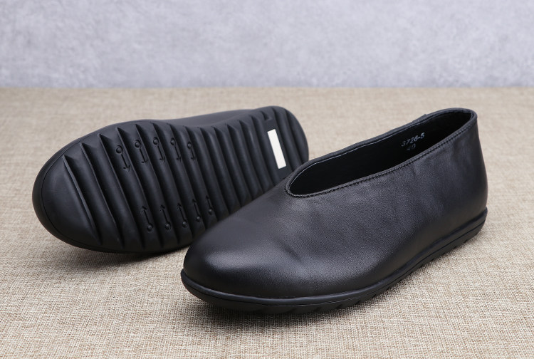 老北京布鞋男真皮圆口皮鞋软底爸爸鞋一脚蹬老人鞋牛皮老头鞋夏季详情18