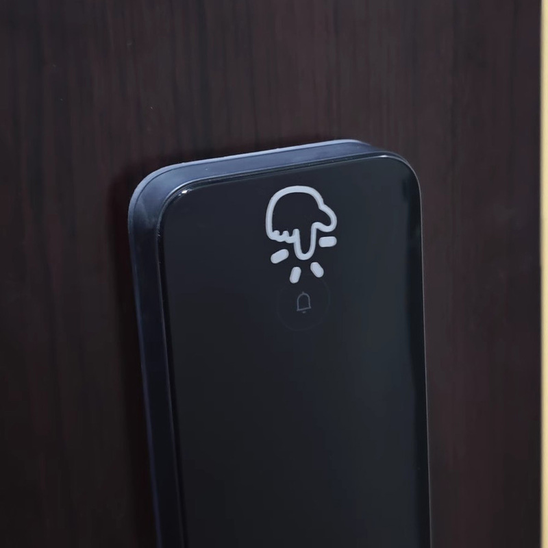 Home Decoration Cabinet Door Touch to Open, Press to Flush, Press for Instructions, Creative Finger Sticker, Black and Gold, Waterproof
