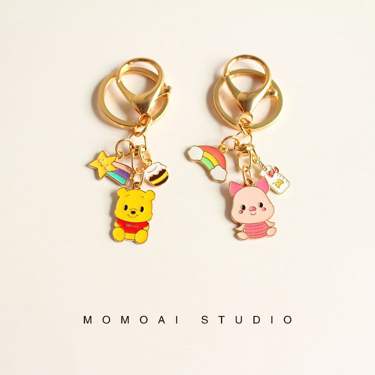 Creative Cartoon Alloy Winnie the Pooh Keychain Car Key Bag Pendant Accessories Handmade Small Gift