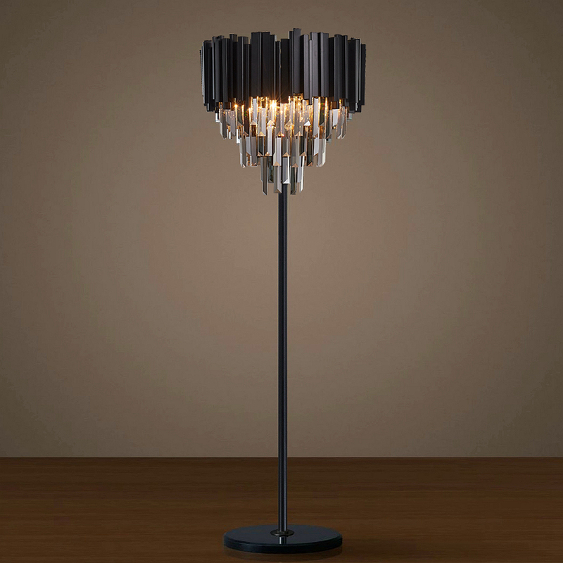 Modern Light Luxury Crystal Floor Lamp Living Room Crystal Pendant Black Metal Designer Style Atmosphere Decorative Lamp