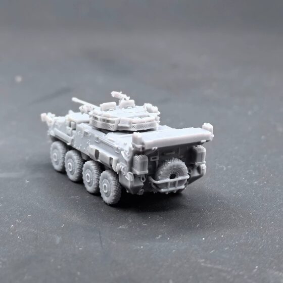 Canadian Lav-Iii Armored Vehicle 1/144 Scale Static Model