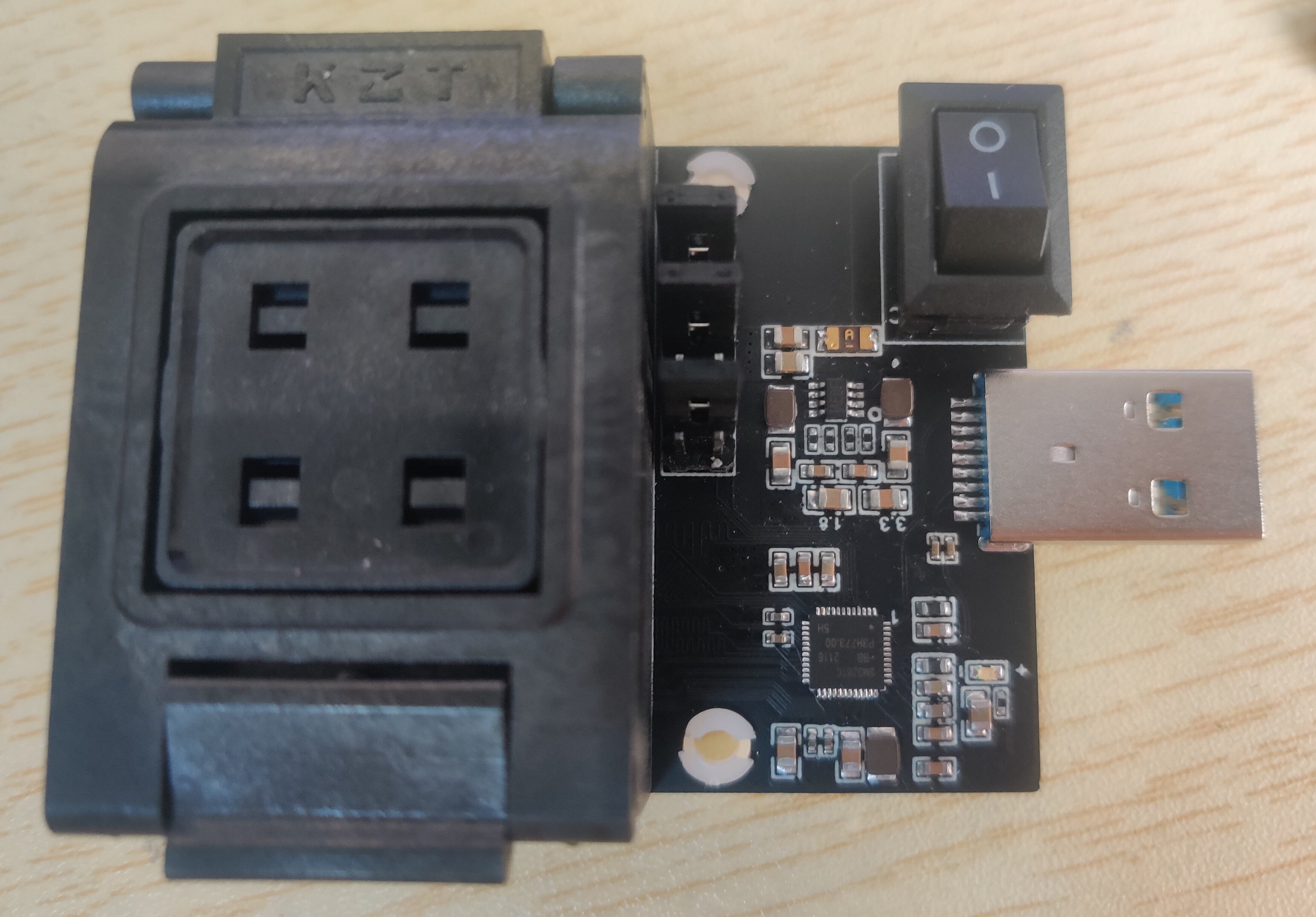 Huirong SM3281C BB test rack U disk empty rack flash memory flash BGA132 152 2CE