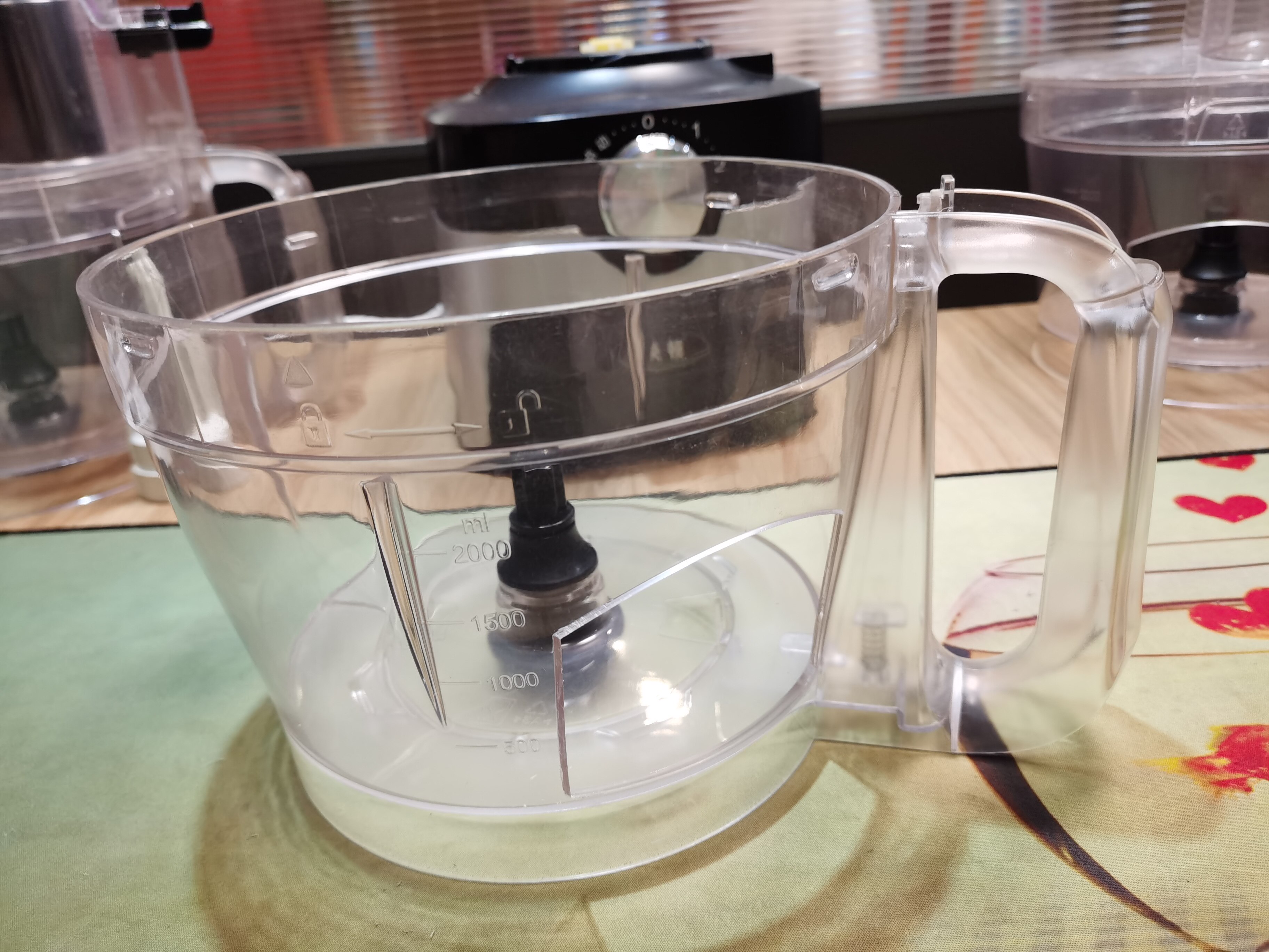 Yangton commercial dicing machine accessories, the capacity of the upper cup can be opened or not