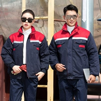 Красный топ и темно-синий роговой хлопковый топ