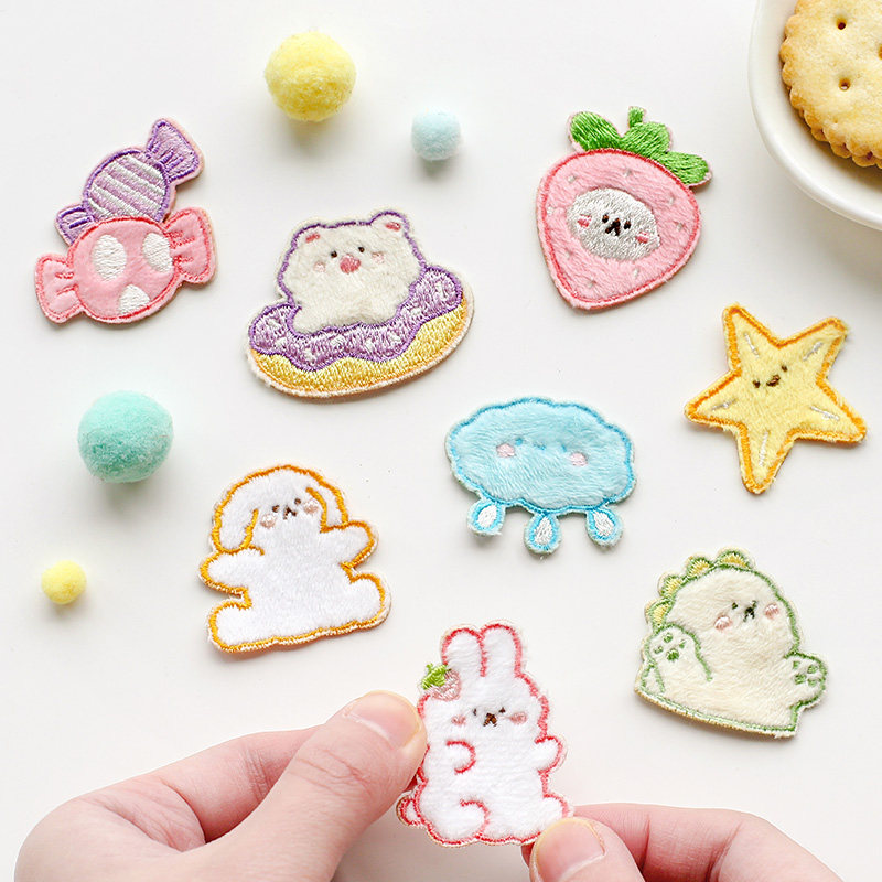 (Germination Garden 2) Cartoon embroidered cloth with clothes phone protective shell bag Shoes Pants Breaking Hole and Decorative Self-adhesive