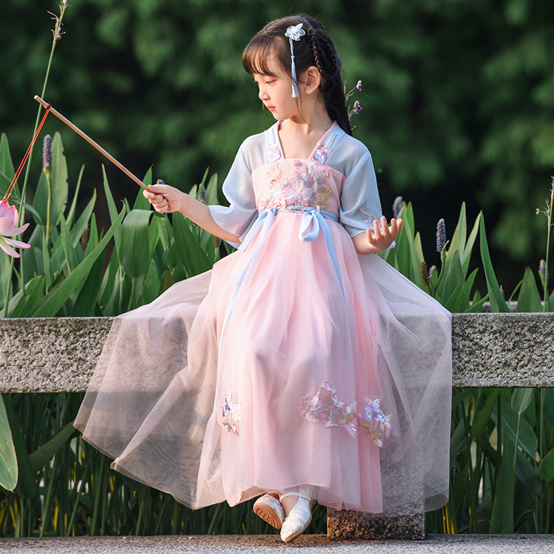 Han váy cô gái ngực váy cổ tích dành cho trẻ nhỏ chảy cổ trang phục siêu cổ tích cô bé gió của Trung Quốc mùa hè váy mùa xuân.