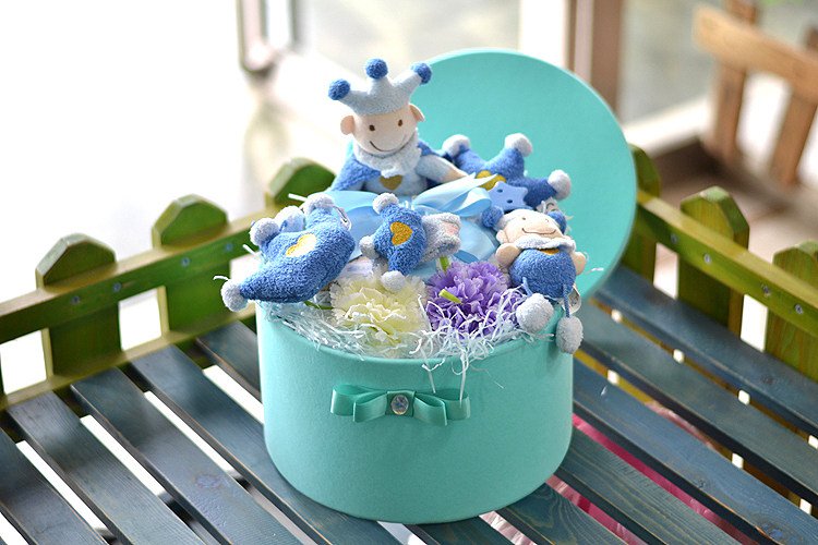 Coffret cadeau pour nouveau-né AIDE - Ref 1954826 Image 11