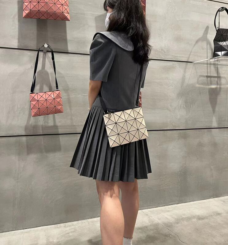 【Jinshijia】Japanese Store Baobao Issey Miyake Bag 3X4 Grid Crossbody Bottomless Shoulder Bag
