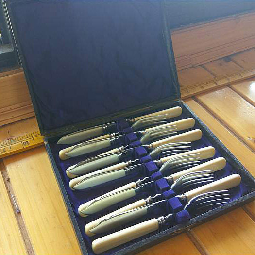 Western antique tableware collection British stainless steel dining knife set of six-knife six-forked original box