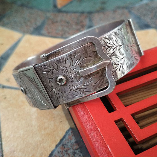 Western Antique Jewelry Retro Silver Accessories UK 1961 925 pure silver Chisel Engraving Leather Strap bracelet 53 gr