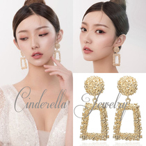 Gold years advanced sense exaggerated big earrings female European and American temperament earrings earrings niche earrings niche 2019 New Tide earrings