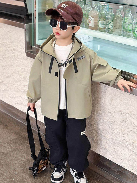 French Boys' Spring Jacket 2026 New Stylish Children's Windbreaker Baby Fleece-Lined Jacket Top