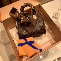 French Fashion Classic Big Card Pet Backpack 2022 New Tide Genuine Leather 100 Hitch Fashion Trend Flowers Pooch Bag