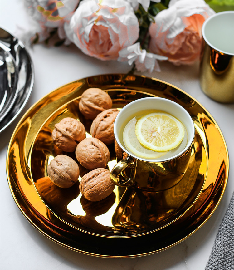 Ins hot golden ceramic gold - plated silver plate dessert fruit snack plate to receive jewelry trays for breakfast