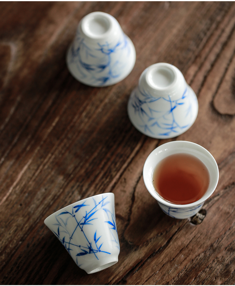 Hand - drawn by clay sample tea cup jingdezhen manual under the white porcelain glaze color cup bowl kung fu tea cup master CPU