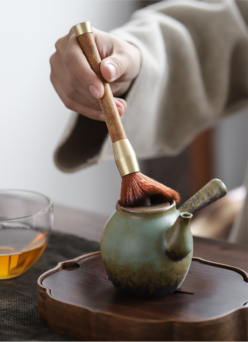 By mud ebony tea pen copper YangHuBi creative household cleaning tea tray was sweeping brush kung fu tea tea accessories