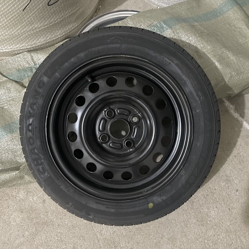 Chaoyang Tire 155/65 R14 Hongri S1 Leijing Electric Vehicle Special Tire Steel Rim Wheel Spare Tire Complete Set Chaoyang Tire 155/65 R14 Hongri S1 Leijing Electric Vehicle Special Tire Steel Rim Wheel Spare Tire Complete Set