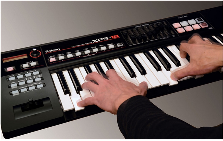 Roland Roland XPS10 XPS-10 61-key điện tử tổng hợp 61-key bàn phím âm nhạc máy trạm piano roland rp 30