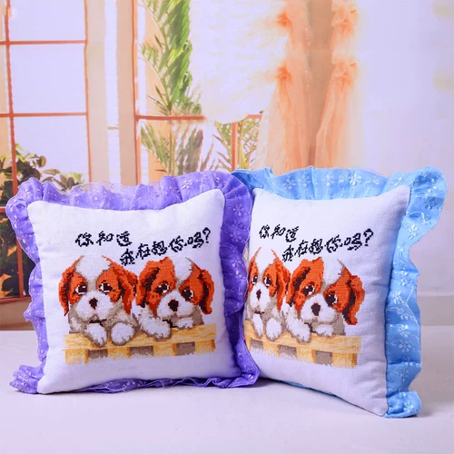 2024 Cartoon Anime Cross Stitch Pillow Новая печать пара двух щенков подушка одиночная гостиная диван