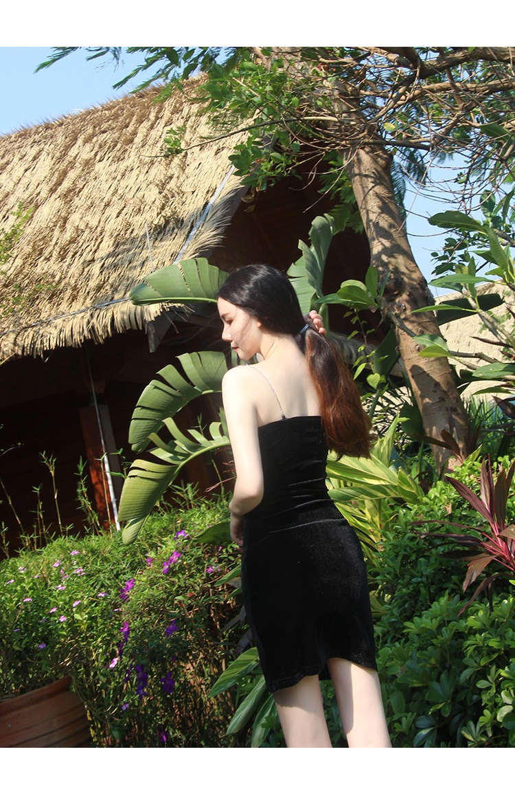 Mùa xuân 2019 quý cô retro Fan nhỏ gợi cảm chuỗi kim cương mỏng nhung dây đeo túi váy hông váy váy - Sản phẩm HOT thời trang nữ trung niên