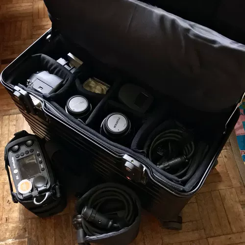 Металлический чемодан, алюминиево-магниевый сплав