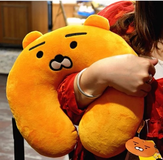 Cute cartoon little lion U-shaped plush pillow neck pillow travel neck pillow office nap pillow