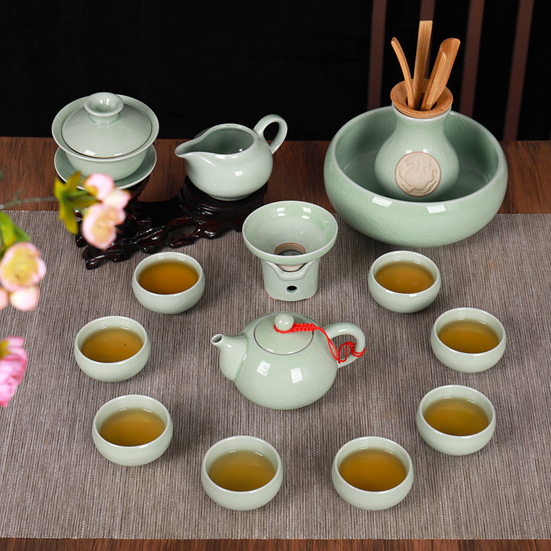 Making tea with a suit of household contracted sitting room of jingdezhen ceramic kung fu tea cups little teapot high - end gift box