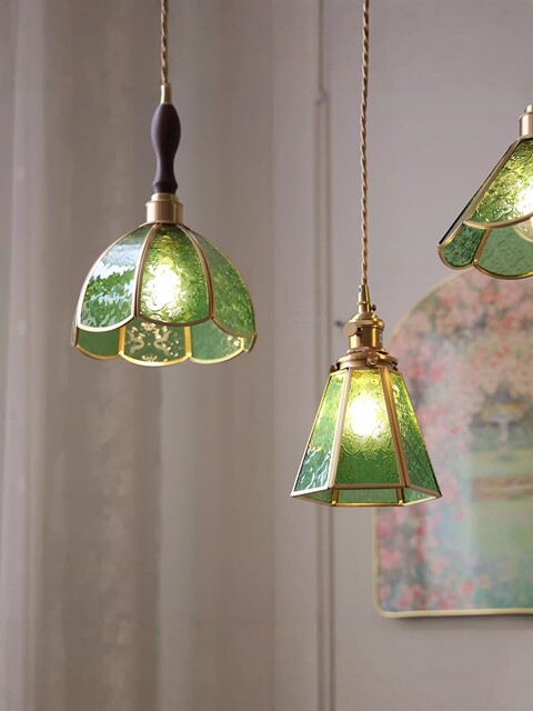 Vintage Style Old Shanghai Retro Brass American-Style Begonia Flower Glass Chandelier for Bedside, Hallway, Cafe, and Window Lighting