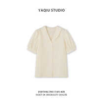 Light yellow shirt Women summer design sense v neck solid color short sleeve shirt French retro bubble sleeve shirt