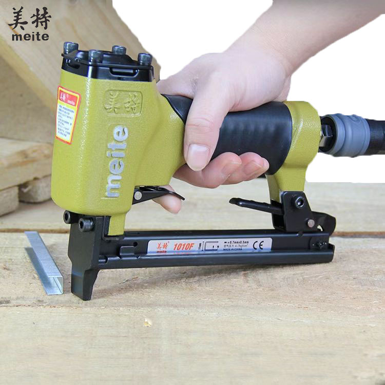 Mette 1010F Pneumatic Code Nail Gun Pneumatic Nail Gun 1010FL Long Mouth Martin Snatched Woodwork Tool U Fine Code Nail Snatched