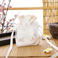 Оранжевый, на шнурках