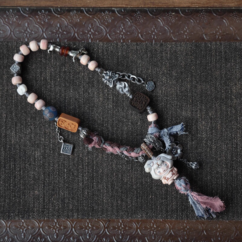 Deer Antler Bracelet Necklace with Camel Bone Barrel Beads, White Crystal Twisted Beads, Barbie Sandalwood Skull Pendant, Agarwood Joy Pendant