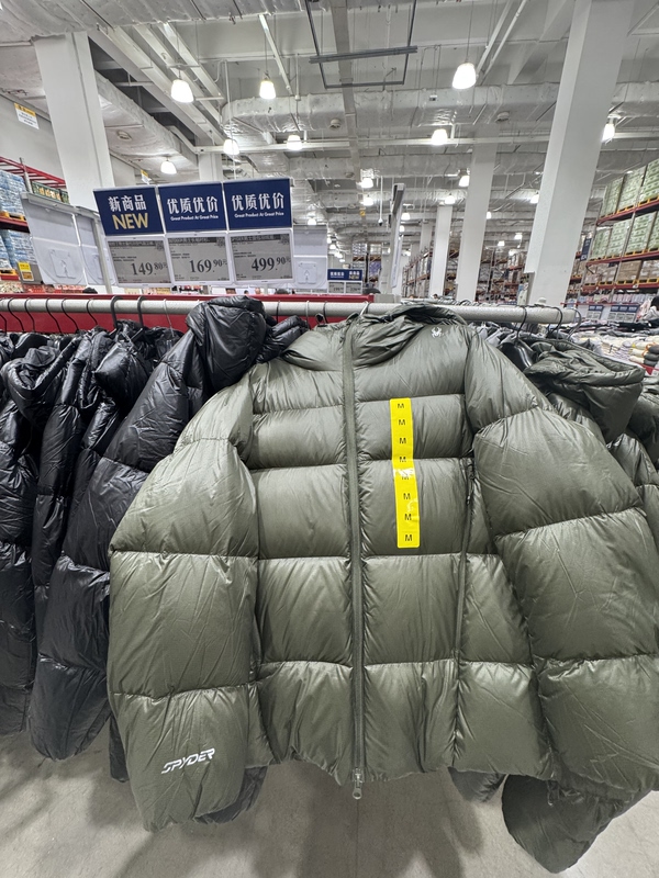Sam's Club Genuine Spyder Men's down Jacket, Warm and Lightweight for Winter Sam's Club Genuine Spyder Men's down Jacket, Warm and Lightweight for Winter